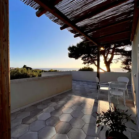 Casa Cunaci Bed And Breakfast Capo Vaticano Exterior foto