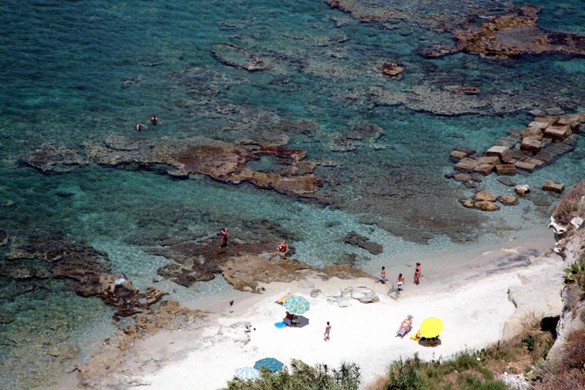 Casa Cunaci * Capo Vaticano